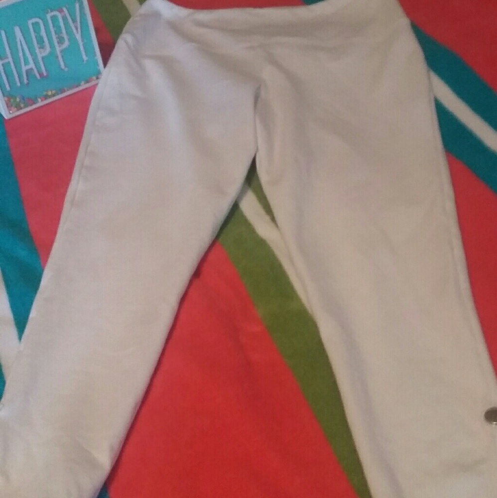 Athena Marie - White Capri for women